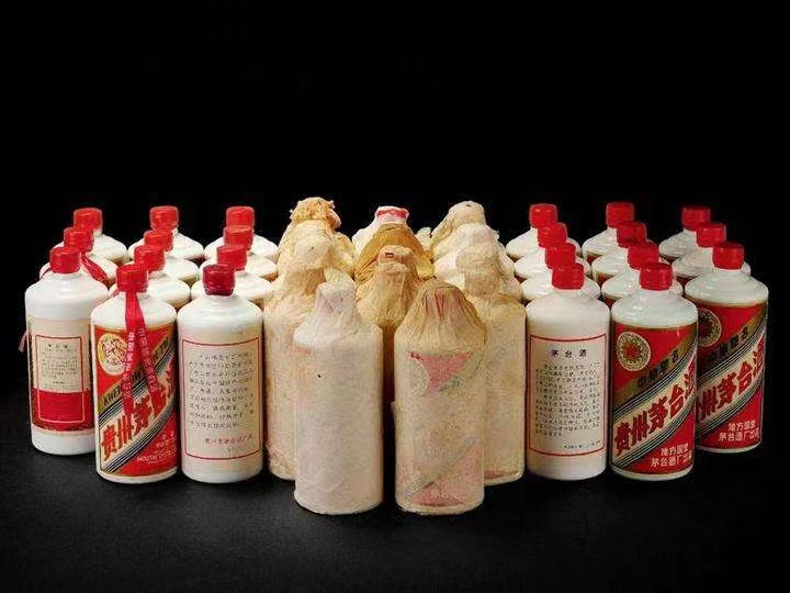 霍城日照岚山回收酒价格哪里回收(附近上门回收茅台酒）?